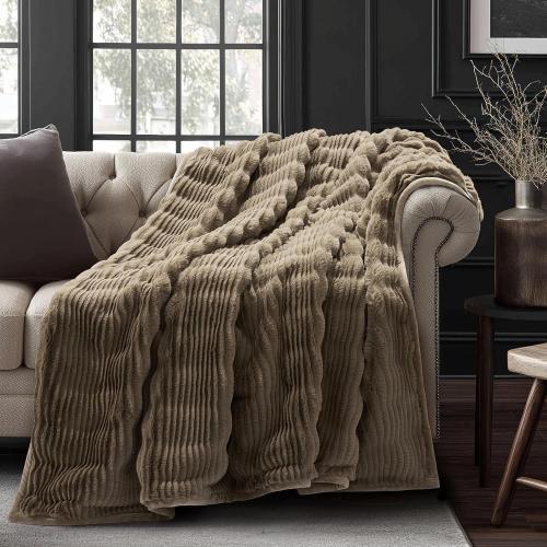 EVERGRACEHOME Ultra Soft Faux Fur Throw Blanket for Couch, Luxury Sculpted Texture Faux Blanket for Bed, Fluffy Thick Plush Warm Fuzzy.