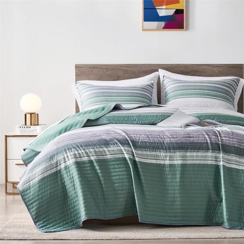 KAKIJUMN Full/Queen Quilt Bedding Set, White Grey and Green Patchwork Striped Quilt Set, 1 Pieces Soft Lightweight Bedspread Coverlet Set with 2 Pillow Sham(Green,Queen)