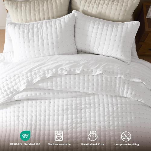 WDCOZY White King Size Quilt Bedding Sets with Pillow Shams, Lightweight Soft Bedspread Coverlet, Quilted Blanket Thin Comforter Bed Cover, All Season Summer Spring, 3 Pieces, 104x90 inches (Gently used condition)