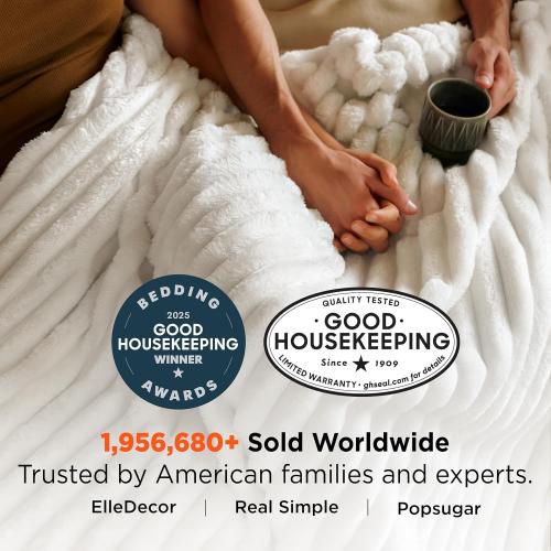 Bedsure GentleSoft White Throw Blanket for Couch - Soft Cozy Blankets for Women, Fluffy Fuzzy Fleece Throw for Girls, Birthday Gifts for Women Her, Room Home Boho Spring Decor, Off White, 50x60 Inches