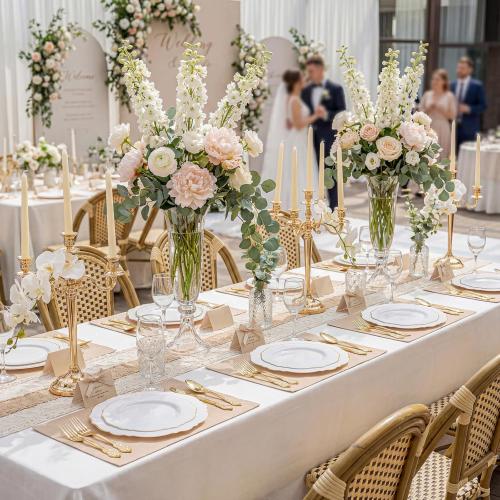 WDF 60pcs Gold Plastic Dinner Plates -10.25inch Baroque White and Gold Plates Fancy Plastic Plates for Upscale Bridal Shower & Wedding & Birthday