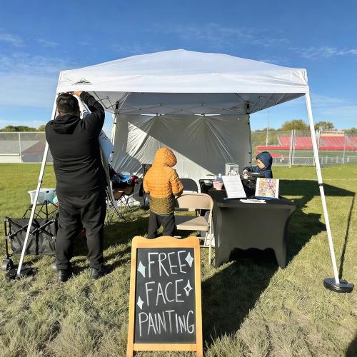 EAGLE PEAK 10x10 Slant Leg Pop-up Canopy Tent Easy One Person Setup Instant Outdoor Beach Canopy Folding Portable Sports Shelter 10x10 Base 8x8 Top (White) ‼️has stains and could possibly come with missing or broken parts ‼️