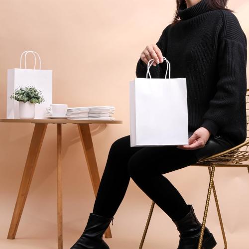 SUNCOLOR 25 Pack White Gift Bags with Handles – 8x4.5x10 Medium Bags for Shopping, Wedding, Party Favors & Valentine’s Day