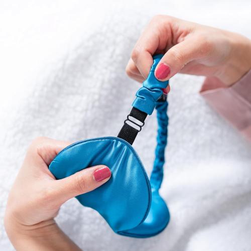 100% 22 Momme Mulberry Silk Sleep Mask, Filled with Premium Mulberry Silk, Silk Eye mask for Sleeping Women, Sleep mask for Side Sleepers Perfect fit Adjustable Light Blocking Silk Sleep mask Gift