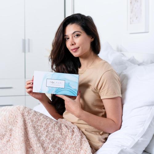 100% 22Momme Mulberry Silk Sleep Mask, Filled with Premium Mulberry Silk, Silk Eye mask for Sleeping Women, Sleep mask for Side Sleepers Perfect fit Adjustable Light Blocking Silk Sleep mask Gift