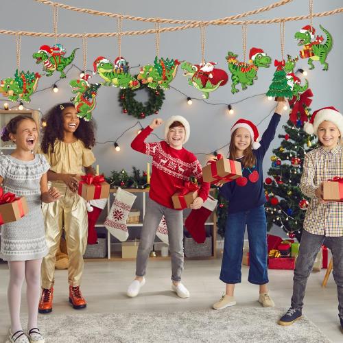 BBTO 40 Pcs Christmas Dinosaur Ornaments Christmas Tree Topper Ornaments Wood Decorative Hanging Dinosaur Wooden Decors for Tree Xmas Party Holiday Decoration