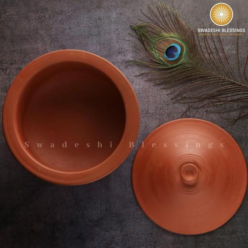 Swadeshi Blessings HandMade Unglazed Clay Pot for Cooking with Lid, 5Liters | Chemical-Free, Multi-Use Clay Cooking & Serving Pot, Earthen Kadai, Mud Handi, Mitti Ke Bartan, Free Cleanser&Palm Leaf Stand