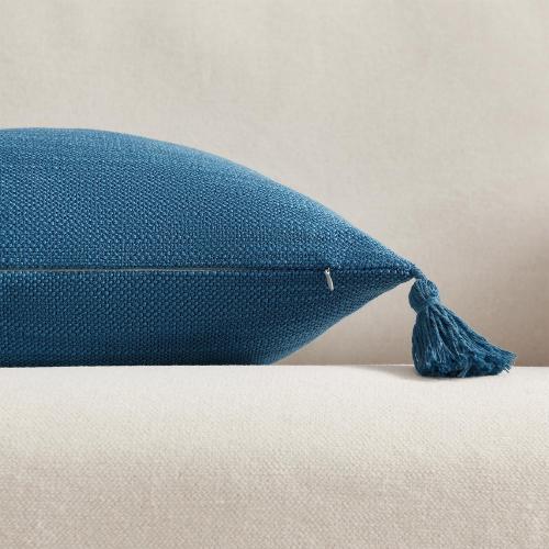 Meekio Set of 2 Deep Blue Pillow Covers 18x18 with Tassels, Linen Look Decorative Throw Cushion Covers for Sofa Couch, Farmhouse Boho Living Room Home Decor