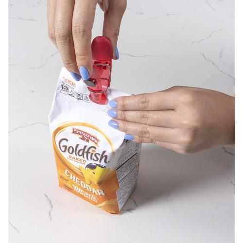 Seal N Snack Magnetic Chip Clips, Multi-Purpose Bag Grips for Kitchen Storage, Keep Pantry Foods Fresh, 16 Count, Colors May Vary