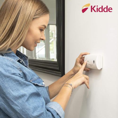Kidde Carbon Monoxide Detector, AA Battery Powered, Portable for Travel or Home, 85 dB Alarm, LED Status Indicators, 3rd Edition