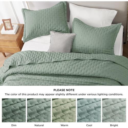 Bedsure Quilt - Sage Green Bedspread & Lightweight Comforter, Modern & Boho Coverlet with Clover Pattern, Ultra Soft All-Season Bedding
