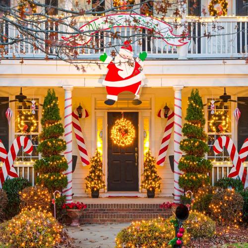 100FT 300 LED Christmas Lights Outdoor, Warm White Christmas Tree Lights with 8 Modes Waterproof, Connectable Green Wire String Lights Indoor for Patio Garden Xmas Party Decorations