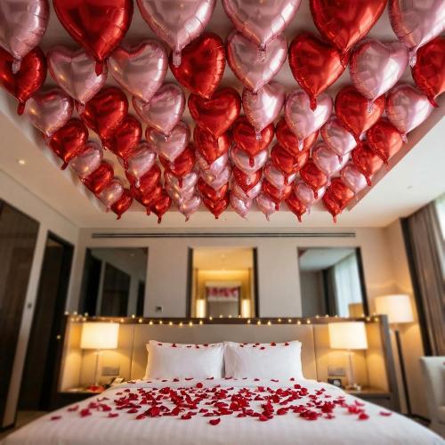 18 Inch Red & Pink Heart Balloons, 30 Pcs Heart Shaped Foil Balloons for Valentine‘s Day, Wedding, Birthday - 15 Red, 15 Pink Balloons set- Support Helium - Party Decorations