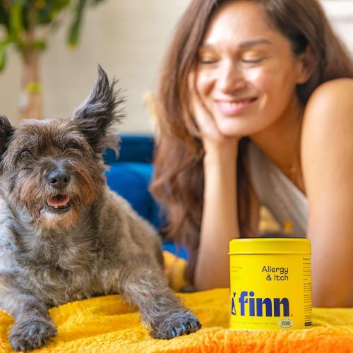 Finn Allergy & Itch Soft Chews for Dogs | Colostrum & Bee Propolis | 90 Ct | Quercetin & Probiotics | NASC Certified | Vet-Formulated | Seasonal & Environmental Allergy Relief