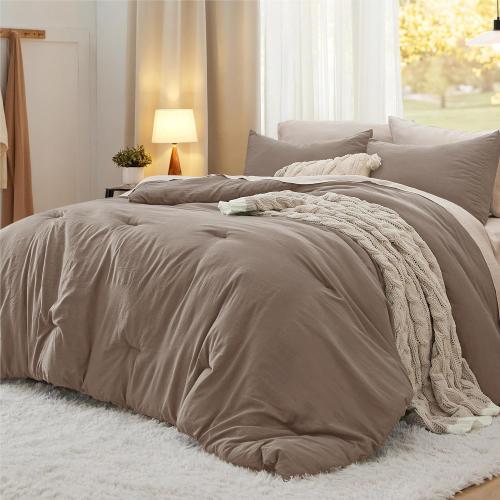 Bedsure King Comforter Set, Brown Soft Prewashed Bedding for All Seasons, 3 Pieces GentleSoft™ Bed Set, 1 Lightweight Comforter (104x90) and 2 Pillowcases (20x36)