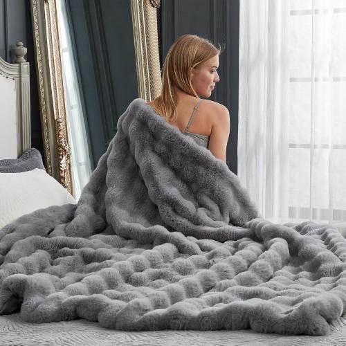 Cozy Bliss Faux Fur Throw Blanket for Couch, Fuzzy Soft Plush Thick Bubble Blanket for Sofa Bedroom Living Room,50 * 60 Inches Light Grey