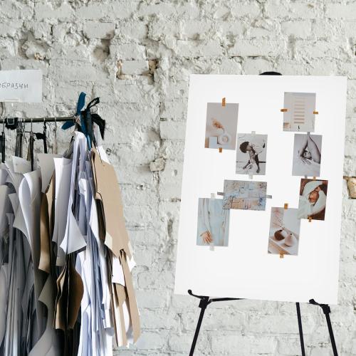 Lightweight Aluminum Telescoping Display Easel, 70 Inches, Black (4)