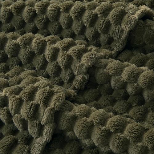 EXQ Home King Size Blanket for Bed or Couch - 3D Imitation Turtle Shell Jacquard Decorative Fleece Blankets - Cozy Soft Fuzzy Flannel Blanket Suitable for All Seasons(90×108,Dark Green)