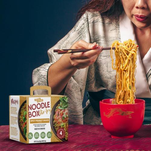 FUSION KITCHEN Spicy Thai Peanut Stir-Fry Noodle Box Meal Kit (16 Meals) Fresh Tangy & Savory Flavor | Vegetarian, No MSG