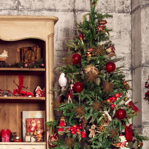 50 Pcs Christmas Rusty Snowflakes Metal Snowflake Decorations for Christmas Metal Snowflakes Ornaments for Winter Indoor Outdoor Xmas Tree Window Room Decorations(Classic)