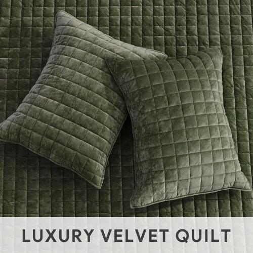 RECYCO Luxury Velvet Quilt Set, Lightweight Velvet Comforter Set, Oversized Bedspread Coverlet Quilted Bedding Set, with 2 Matching Pillow Shams, for All Season, Olive Green