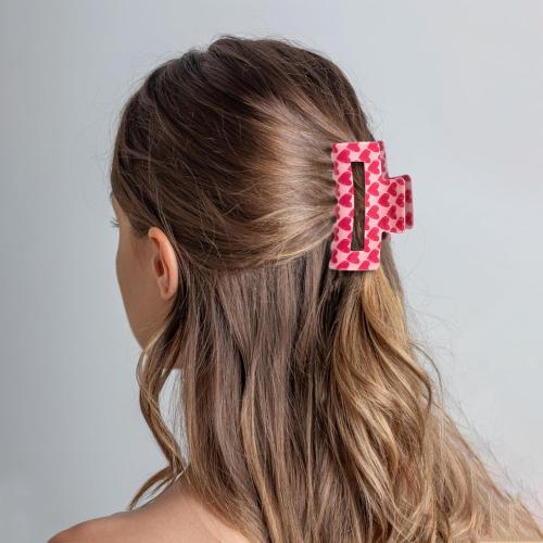 AEGYPIUS Red Claw Clip, 3.14 x 1.65 Inches Red Heart Valentines Hair Clips Hair Claw Heart Hair Clip Hearts Valentines Day Hair Clips Hair Accessories for Women