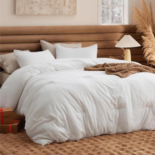 Bedsure Queen Comforter Set, White Soft Prewashed Bedding for All Seasons, 3 Pieces GentleSoft™ Bed Set, 1 Lightweight Comforter (90x90) and 2 Pillowcases (20x26)