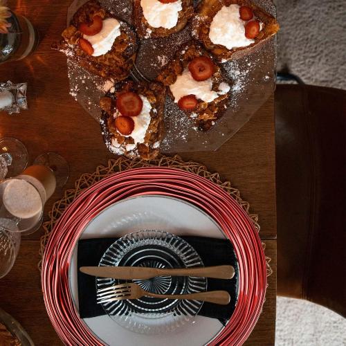 13 Inch Round Charger Plates, Set of 6, Dinner Chargers Bulk Wedding (Red)