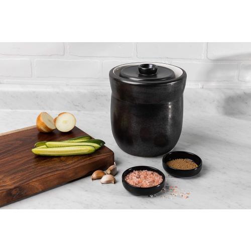TOMO Fermentation Crock with Weights - Ceramic Sauerkraut Pickling Crock - Stoneware Kombucha Brewing (3L)