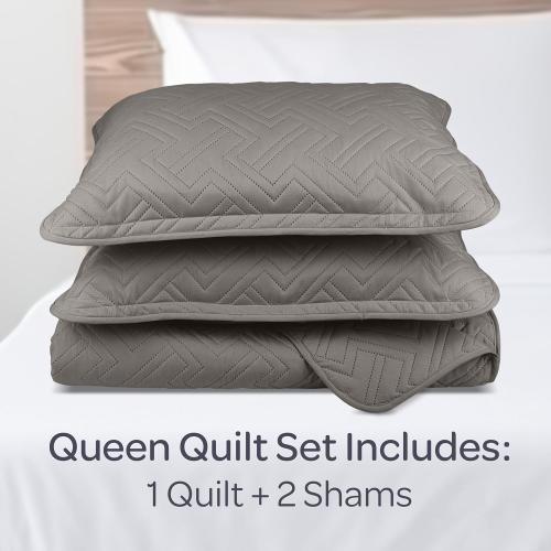 Queen Quilt BeddingQueen Bedspread and 2 Pillow Shams with Embossed Diamond Pattern - Lightweight Bed Set for All Seasons - Soft Microfiber Coverlet (Gray)