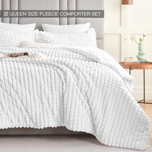 White 3Pc  Plush & Plaid Queen Fluffy Fleece Comforter Set with 2 Pillowcases, Extra Soft Warm Winter Bedding Set for Men Women Kid, Thick Heavy-Weight Luxury Furry Bed Set for Boy Girl, White