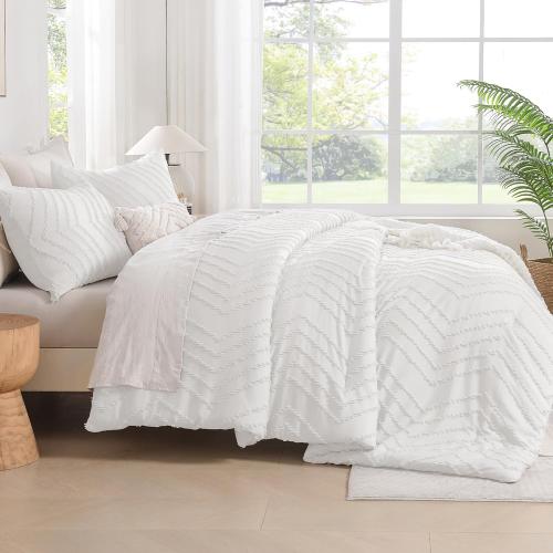 Andency White Twin/Twin XL Comforter Set, Twin Bed Comforter for College Dorm Girls Boys Kids Boho Soft Warm Cute Comforter, 2 Pieces Aesthetic Chevron Bohemian Bedding Set