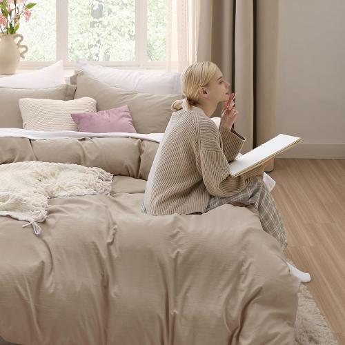 Bestouch Deep Beige Duvet Cover King Size - 3 Pieces Prewashed Cotton-Like Extra Soft Bedding Set, Includes 1 Duvet Cover with Zipper Closure & 2 Pillow Shams, Comforter Not Included