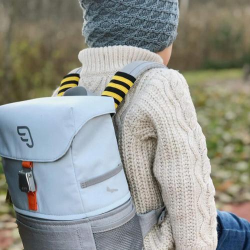Stokke JetKids BackPack, Pink Lemonade - Expandable Design for Kids 2-7 Years Old - Easy-to-Clean, Water Repellent Fabric - Includes Pull-Out Seat Pad, Name Tag & Detachable Captain Stripes