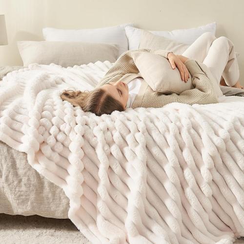 NEWCOSPLAY Super Soft Throw Blanket Ivory Premium Silky Flannel Fleece 3D Ribbed Jacquard Lightweight Bed Blanket All Season Use (Ivory Ribbed, Throw(50x60))