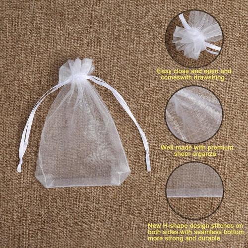 Hopttreely 100PCS Premium Sheer Organza Bags, White Wedding Favor Bags with Drawstring, 4x4.72 Jewelry Gift Bags for Party, Jewelry, Christmas, Mother's Day, Festival, Bathroom Soaps, Makeup Organza Favor Bags