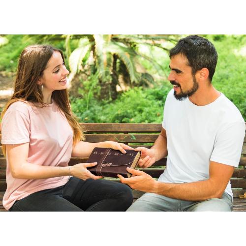 Leather Journal Notebook for Men & Women Daily Vintage Leather Bound Journal Travel Notebook 290 Lined Paper Diary Writing Journal Travelers Scrapbook Poetry Sketchbook Leather Gifts with Pen Holder