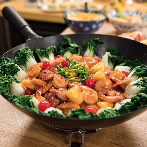 Nuwave Induction Wok, 3 Wattages 600, 900 & 1500, Precise Temp Controls from 100°F to 575°F in 5°F, Infuse Complex Charred Aroma & Flavor, Authentic 14-inch Carbon Steel Wok Included, Wok Hei‼️light dirt‼️