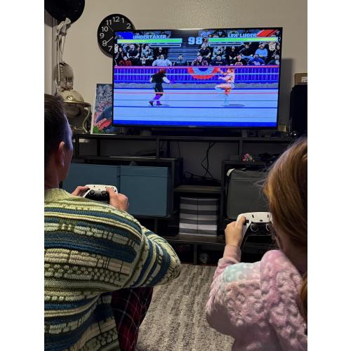 White Boltz Retro Stick Gaming Stick – Retro Gaming Console with 40,000  Classic Video Games, 9 Emulators, 128GB Storage, Plug & Play 4K HDMI Output, Includes 2 Wireless 2.4GHz Controllers