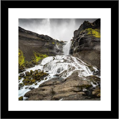 20x20 Black Gallery Picture Frame with 16x16 Mat - Includes Hanging Hardware with Crystal Clear Plexiglass - Hang Pictures 16 x 16 or 20 by 20 - damage borders