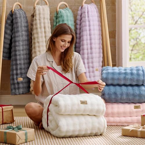 Bedsure 3D Cloud Bubble Soft Throw Blanket for Couch, Grey, 50×60
