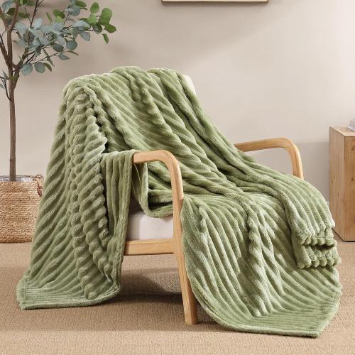 Geniospin Throw Blanket for Couch, Bed, Sofa – 280GSM Super Soft Lightweight Blanket with Stripe, 3D Ribbed Jacquard Blanket, Plush Fuzzy Cozy Throws, Warm and Breathable (Sage Green, 50x60 inches)