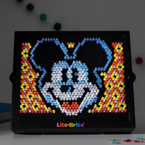 Lite Brite Super Bright HD, Disney Edition - Creative Retro Light-Up Screen – Educational Play for Children, Enhances Creativity, Gift for Boys and Girls Ages 6