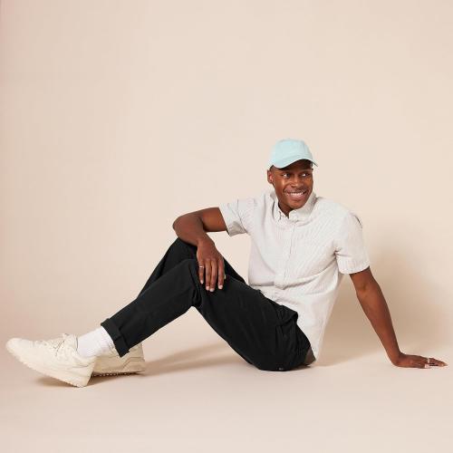 31 x 32 Amazon Essentials Mens Slim-Fit Casual Stretch Chino Pant