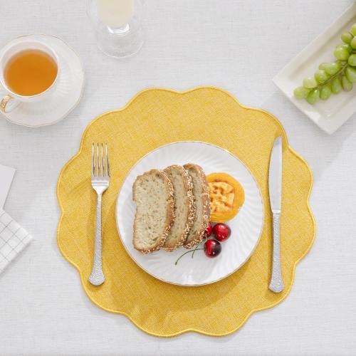 SHACOS Scalloped Round Placemats Set of 6 Polyester Linen Blend 15 inch Washable Non Slip Place Mats Easy Clean Heat Resistant Table Mats for Kitchen Dining Table Decor, Yellow