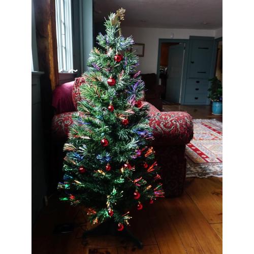 Flexible Flyer Small Fiber-Optic Christmas Tree. Pre-Lit LED Multi-Color Changing Xmas Decoration, 4 Ft