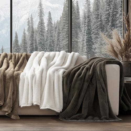 EVERGRACEHOME Ultra Soft Faux Fur Throw Blanket for Couch, Luxury Sculpted Texture Faux Blanket for Bed, Fluffy Thick Plush Warm Fuzzy.