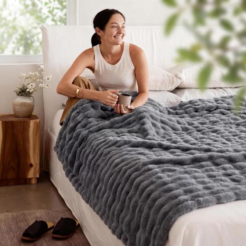 Bedsure 3D Cloud Bubble Soft Throw Blanket for Couch, Grey, 50×60