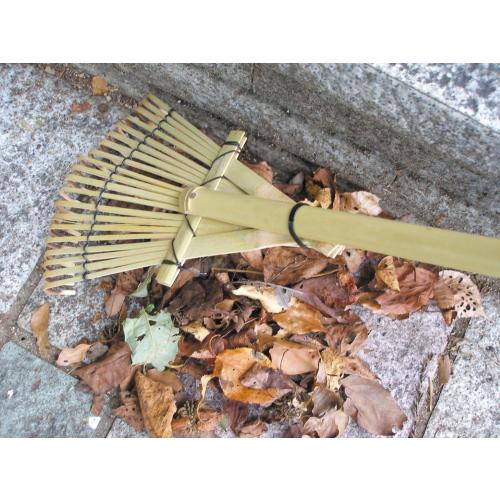 Small Bamboo Rake 670mm (Japan Import)