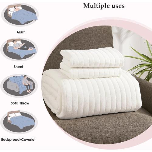 Velvet Quilt Set Queen Size, Soft Quilted Bedding Set, 2 Matching Pillow Shams, Lightweight Bed Cover Blanket for All Seasons (Ivory Cream, Queen)